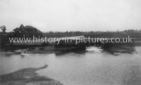 The River, Battlebridge, Essex. c.1920's